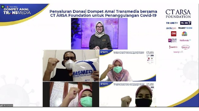 CT Arsa Foundation bersama Transmedia menyalurkan bantuan untuk penanggulangan Covid-19 ke 36 rumah sakit dan faskes di Indonesia.
