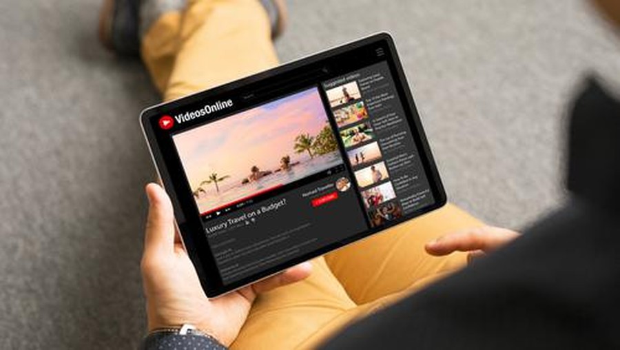 Ilustrasi Streaming YouTube Ilustrasi Streaming YouTube