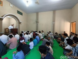 Jemaah Aboge di Probolinggo Gelar Salat Idul Adha, Sayang Tanpa Prokes