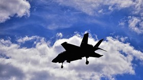 Jet Tempur Siluman F-35 Hilang saat Latihan Rutin, AS Panik