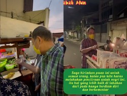 Dermawan! 5 Aksi Jusuf Hamka Borong Makanan dari Pedagang saat PPKM