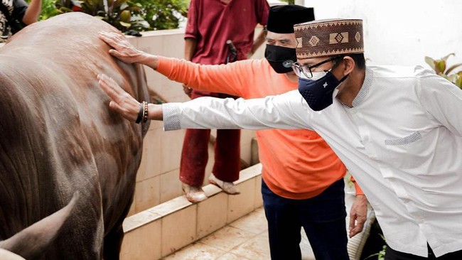 Menparekraf Sandiaga Uno optimis, persatuan umat akan mengatasi pandemi sekaligus memulihkan ekonomi lewat pembukaan peluang usaha dan lapangan kerja.