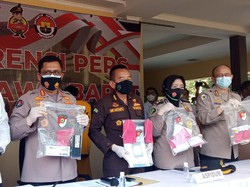 Begini Modus Penimbun-Penjual Obat Corona Melebihi HET di Jabar