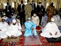Presiden Interim Mali Nyaris Ditusuk saat Salat Iduladha