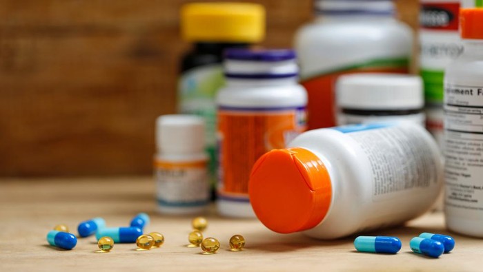 Bahaya! Ini Risiko yang Mengintai Bila Konsumsi Vitamin Secara Berlebihan Bahaya! Ini Risiko yang Mengintai Bila Konsumsi Vitamin Secara Berlebihan