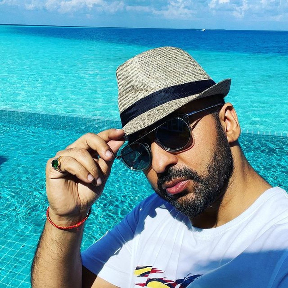 Raj Kundra suami Shilpa Shetty bintang Bollywood ditangkap oleh polisi atas dugaan kasus film porno&period; Yuk intip sosoknya&excl;