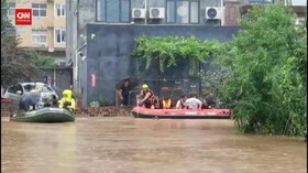 VIDEO: Provinsi Henan Tiongkok Kebanjiran, 12 Orang Tewas