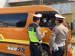 Polda Metro Bakal Pelototi Travel Gelap Nekat Beroperasi Saat Lebaran