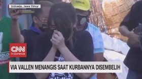 VIDEO: Via Vallen Menangis Saat Kurbannya Disembelih