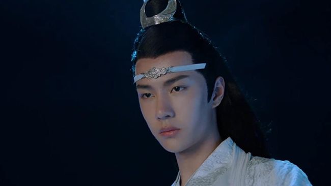 Polisi China telah menangkap dua orang yang menguntit Wang Yibo yang diduga menjual informasi pribadi artis tersebut.