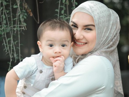 Alasan Irish Bella Rutin Membacakan Buku untuk Anak Meski Belum Bisa Bicara
