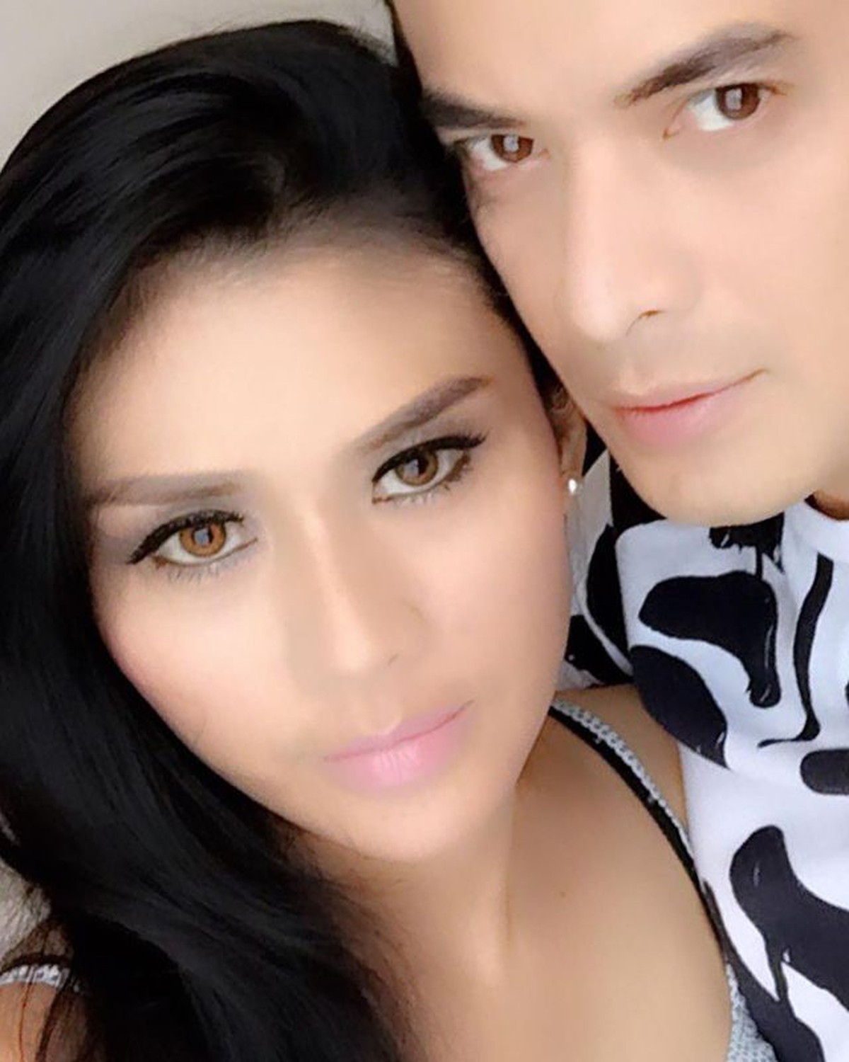 Rumah tangga Choky Andriano dan Icha sedang diterpa isu miring&period; Yuk kita lihat kembali potret harmonis mereka&excl;