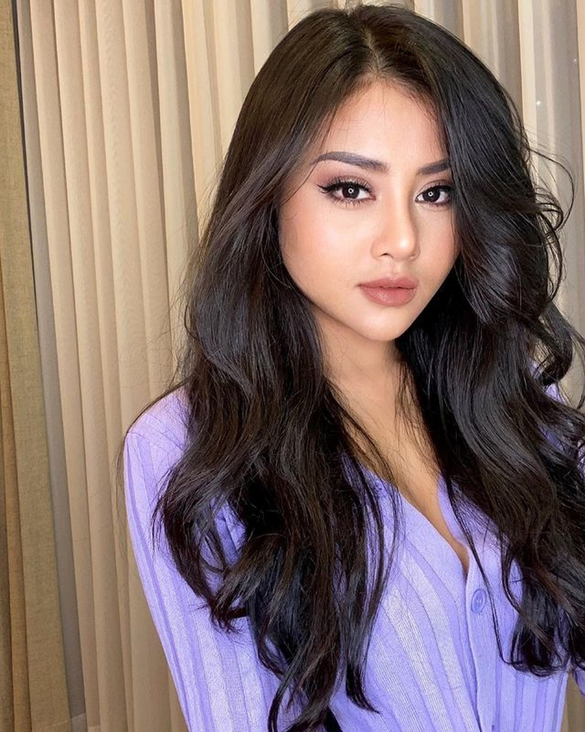 Nama Tania Ayu terseret kasus prostitusi online artis inisial TA yang kembali ramai dibahas&period; Yuk kita intip potretnya&excl;