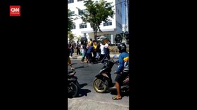 VIDEO: Lagi, Aksi Warga Rebut Paksa Jenazah Pasien Covid-19