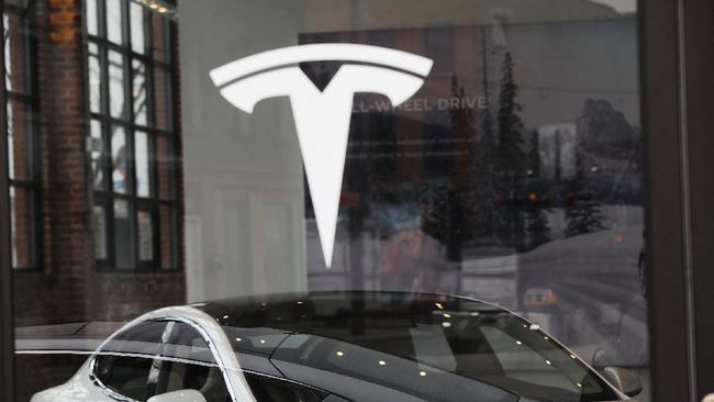 Tesla Jual 75 Persen Kepemilikan Bitcoin di Tengah Jatuh Harga Kripto