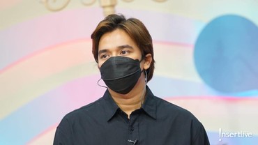 img-title Teruskan Kebiasaan Beramal Olga Syahputra, Billy: Selagi Punya Ya Bantu