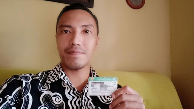 Johan yang sudah lama memanfaatkan JKN mengaku tidak ada pembedaan pelayanan berobat hingga istri melahirkan antara pasien BPJS Kesehatan dengan pasien umum.