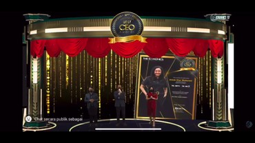 img-title Dirut Trans TV dan Trans7 Raih Penghargaan Best CEO Awards 2021