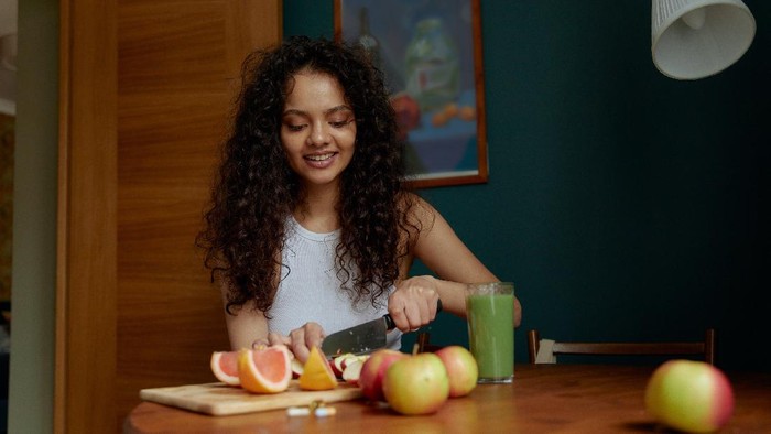 Ingin Punya Rambut Sehat? Coba Konsumsi Makanan dengan 5 Kandungan Ini