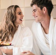 Ragu Apakah Dia Masih Cinta? Kenali Tanda-tanda Hubungan Kamu dengan Pasangan Nggak Akan Bertahan Lama