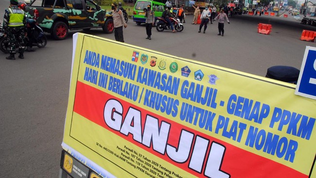 Kota Bogor memperpanjang penerapan ganjil-genap 24 jam untuk kendaraan bermotor, terhitung mulai Senin (26/7) hingga Minggu depan.