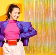 Bikin Suasana Hati Bagus, Ternyata Pemilihan Warna Pakaian Juga Bisa Jadi Mood Booster!