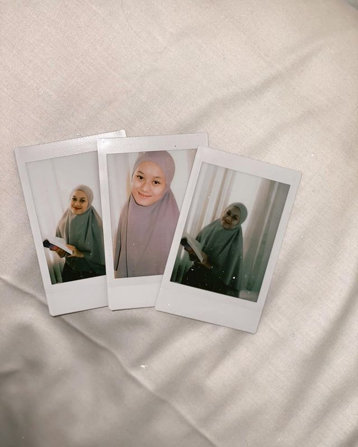 Penampilan Dinda Hauw tanpa riasan sedang jadi sorotan&period; Yuk kita intip potretnya&excl;