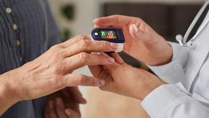 Jangan Panik Berlebihan! Lakukan Hal ini Saat Saturasi Oksigen Turun