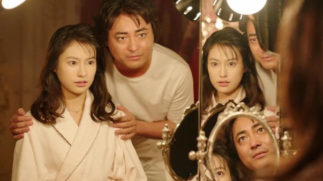 Aktris Naked Director 2, Yuri Tsunematsu, mengaku berkonsultasi dengan orang tuanya terlebih dahulu setelah membaca naskah.