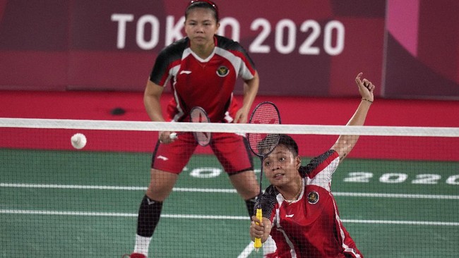 Greysia Polii/Apriyani Rahayu balas dendam atas wakil Malaysia Chow Mei Kuan/Lee Meng Yean di Olimpiade Tokyo 2020 setelah kalah di dua pertemuan terakhir.