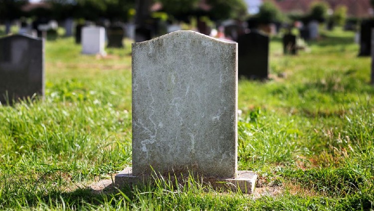 Stone, old, mottled