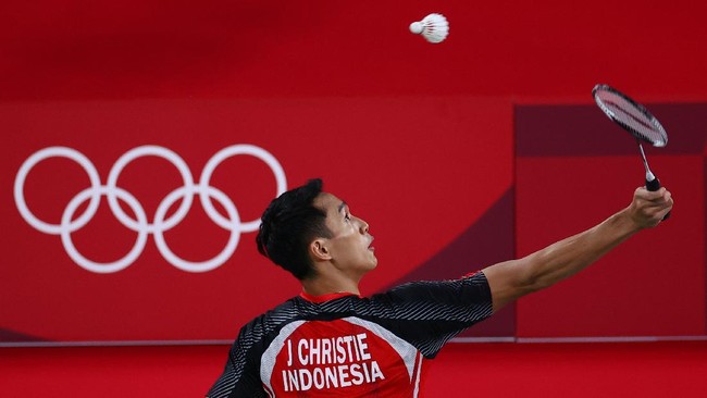 Indonesia dipastikan tidak bisa mengibarkan bendera Merah Putih di Thomas Cup. Sebagai gantinya, bendera dengan logo PBSI yang dikibarkan.