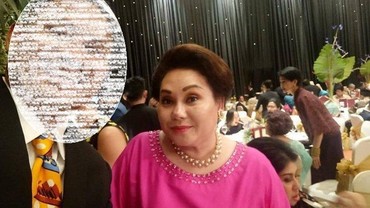 img-title Tri Hanurita Eks Istri Irwan Mussry, Ponakan Presiden RI ke-2 yang Dinikahi Jenderal TNI