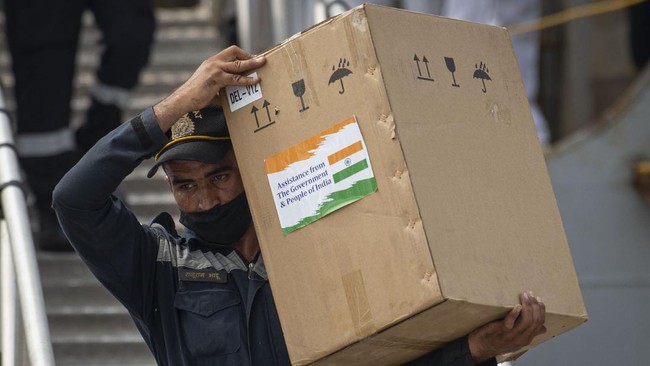 FOTO: Bantuan Oksigen dari India untuk Tangani Covid-19 di RI