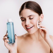 Masalah Maskne Bikin Ganggu? 5 Rekomendasi Calendula Toner Ini Bisa Jadi Pilihan