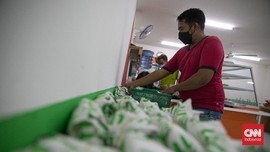 Satgas: Kalau Tak Mungkin Makan 20 Menit, Bawa Pulang Saja