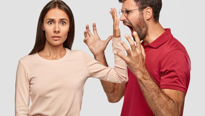 Jangan Jatuh di Lubang yang Sama, Ketahui Cara Terbaik Hadapi Pasangan Manipulatif