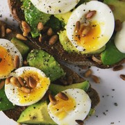 Mulai Susah Fokus Selama WFH? 5 Makanan Ini Bisa Bantu Tingkatkan Konsentrasi
