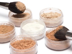 Review 3 Setting Powder dari Brand Lokal dengan Efek Blur di Kulit