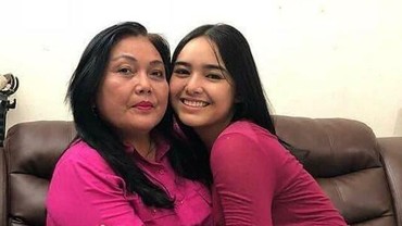 img-title Ini Pesan Haru Amanda Manopo untuk Mendiang Ibu soal Jodoh