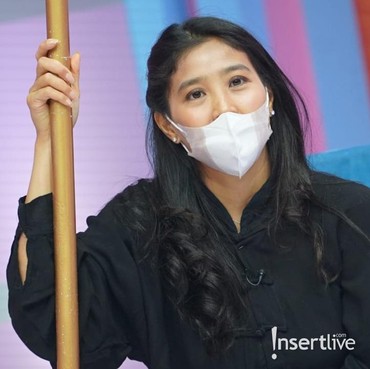 Banyak Info Hoax Covid-19 Beredar, Ini Saran Jitu Olivia Zalianty