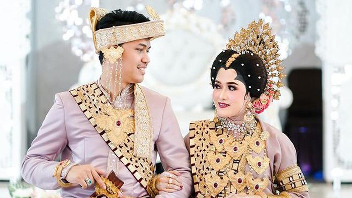 Uang Panai Bugis Terkenal Mahal, Sosiolog Beberkan Alasannya Uang Panai Bugis Terkenal Mahal, Sosiolog Beberkan Alasannya