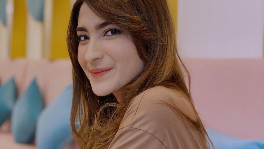 Shirin Safira