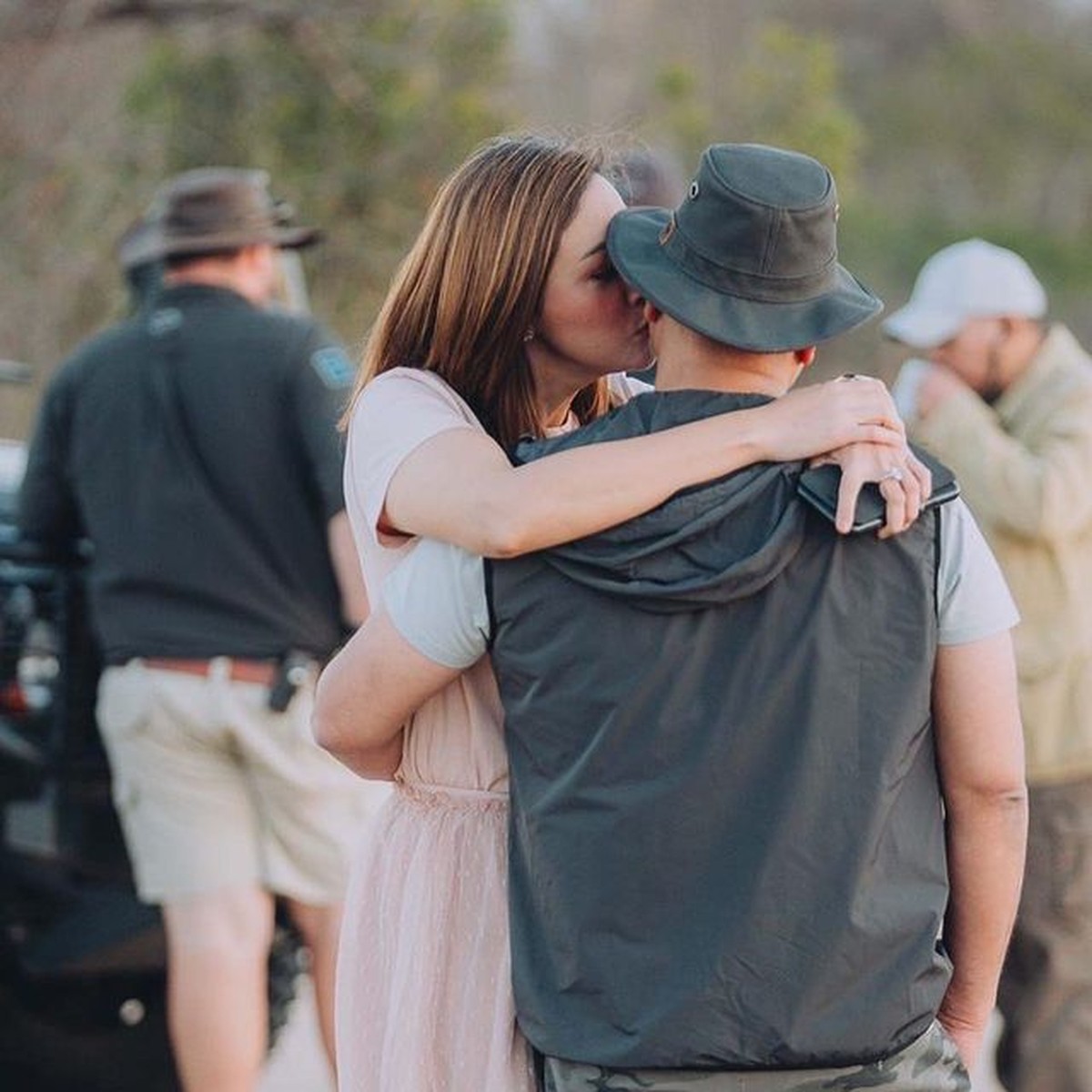 Pasangan yang menikah pada tahun 2018 ini tak ingin punya anak&period; Yuk intip momen mesra Maia dan Irwan&excl;