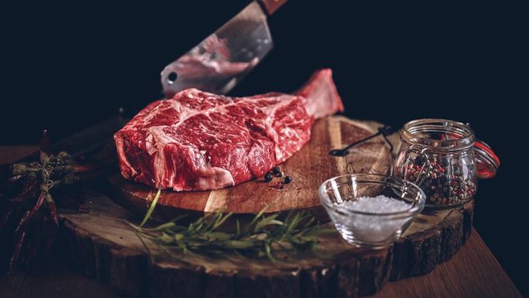 Kenali 4 Tanda Daging yang Sudah Tidak Segar sebelum Memasak
