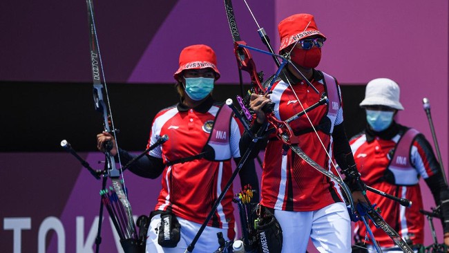 Indonesia belum menambah perolehan medali pada hari ketiga Olimpiade Tokyo 2020 sehingga tergeser ke peringkat ke-28 hingga Senin (26/7) malam.