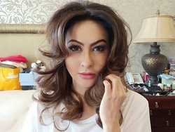 Reaksi Diana Pungky Ketika Ada Netizen Pinjam Uang