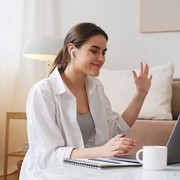 5 Cara Tokcer untuk Mengambil Hati Dosen Selama Kuliah Online