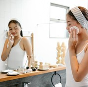 Kenapa Sih Harus Tahu Bedanya Kulit Kering dan Kulit Dehidrasi?