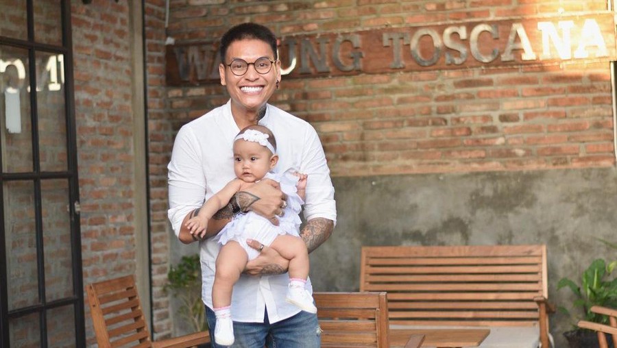 Lama Tak Terdengar, Hudson IMB Kini Sukses Bisnis Kuliner Lama Tak Terdengar, Hudson IMB Kini Sukses Bisnis Kuliner